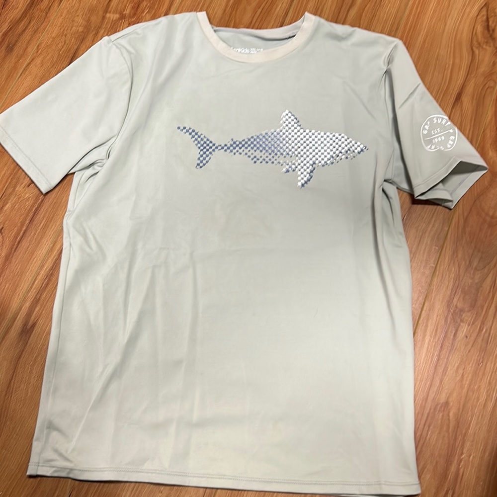 Gap Kids boys swim too. Size XXL regular (14-16). Gray, short sleeve, rashguard